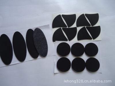 全面解析浙江寧波產(chǎn)黑色表面網(wǎng)紋橡膠防滑墊 性能、優(yōu)勢與應(yīng)用建議